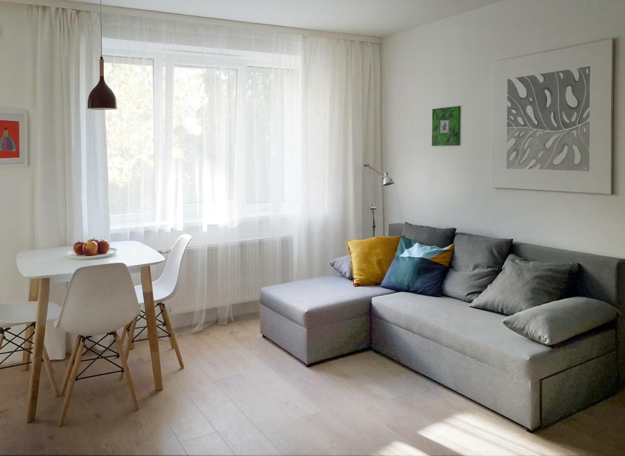 Green Leaf Apartments Liepaja Exterior photo